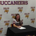 Maddie Feddersen Commits to Bloomfield College